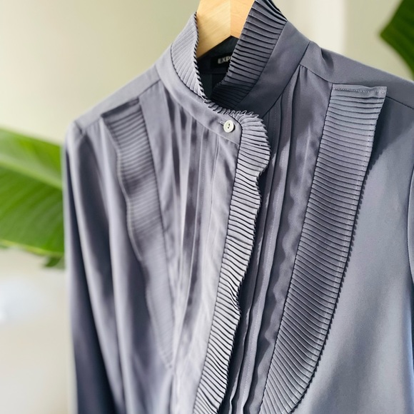 Express Button Down Shirt - Picture 2 of 4